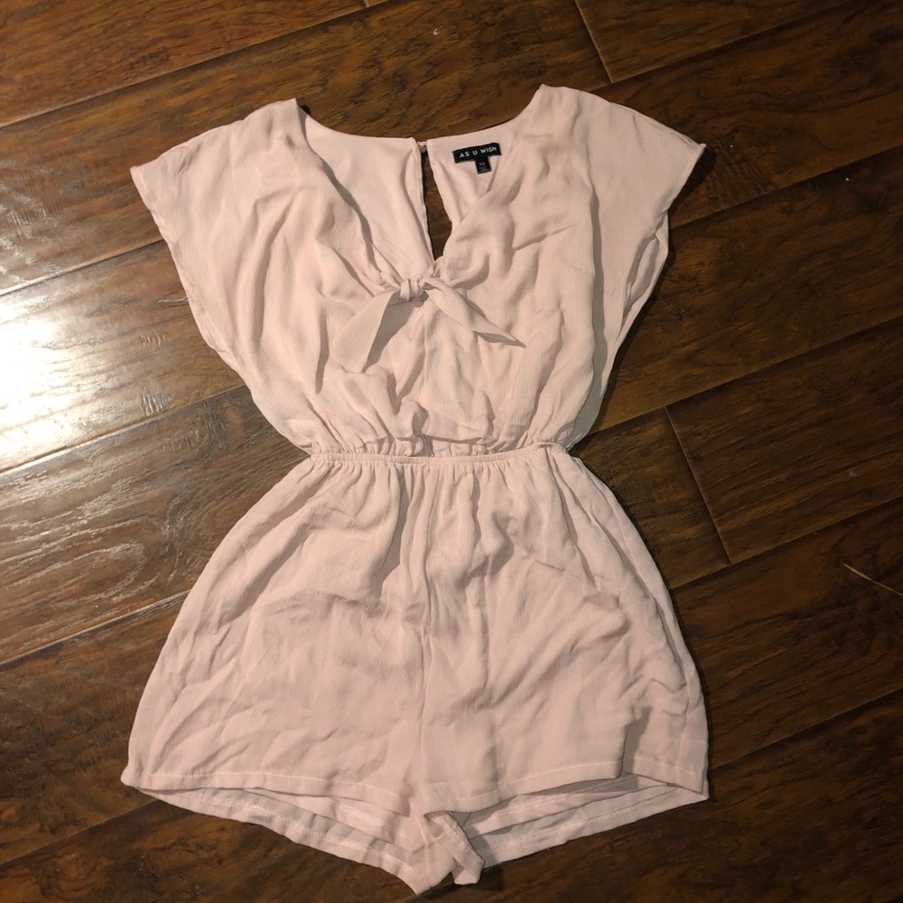 Pink romper - Picture 2 of 2